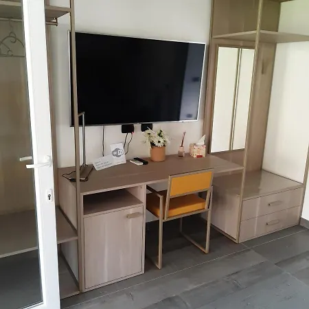 Rainbow Sweet Guest house 4*