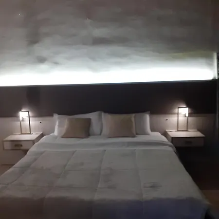 Rainbow Sweet Guest house *