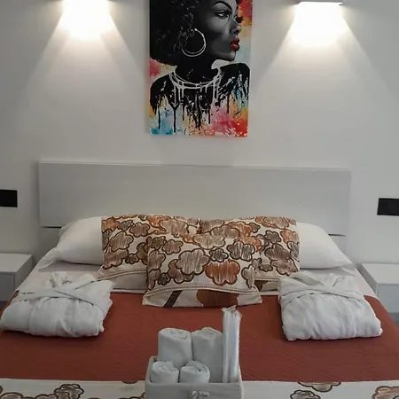 Rainbow Sweet Guest house *