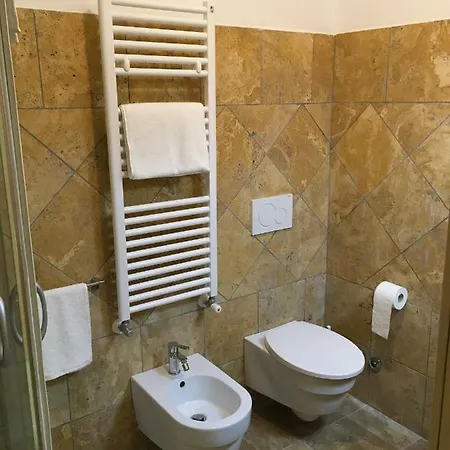 Rainbow Sweet 4* Valmontone