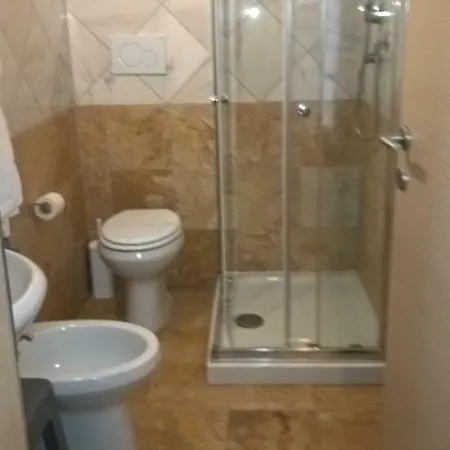 招待所 彩虹甜蜜旅馆 瓦尔蒙托内